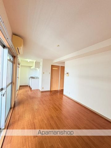 FRONT FIELD長居東の内装写真