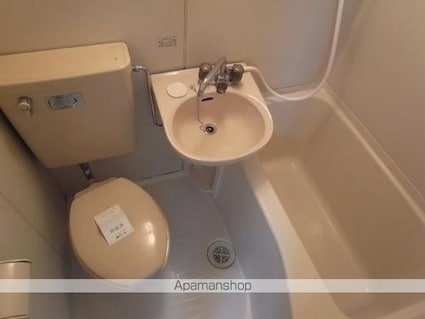 エステートピア小山[1R/16.38m2]のバス