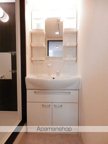 グランメール本郷通13北IIの内装写真