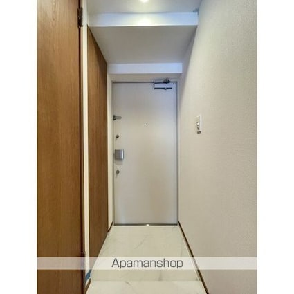 グランカーサ尾久[2LDK/52.21m2]の玄関