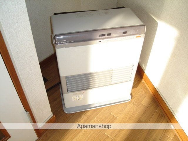 ルミエールアライIIの玄関写真