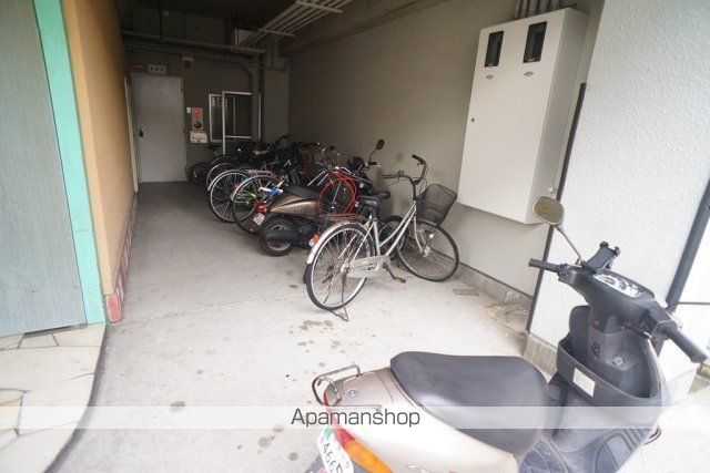 亀井弐号館の内装写真