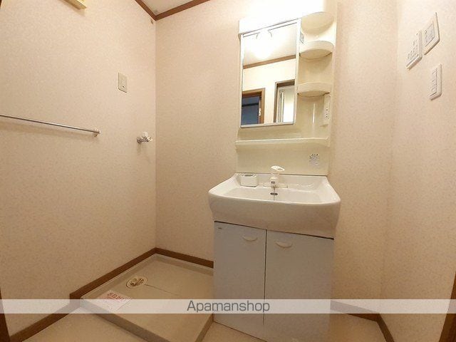 apartment 山形県米沢市塩井町塩野
塩井町塩野の賃貸情報を見る
物件地図