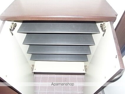 愛知県名古屋市東区白壁２丁目[1R/33.57m2]の内装1