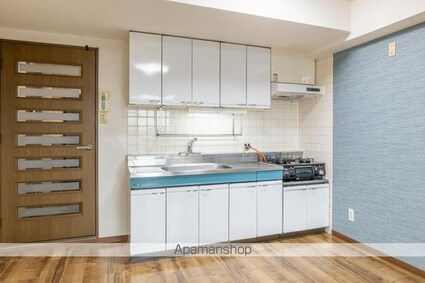 グローバル高松[2LDK/54m2]のキッチン