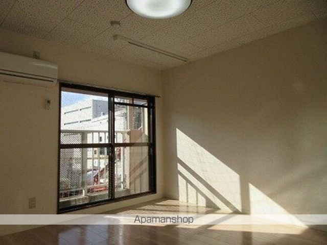 PIGEON VERTの内装写真