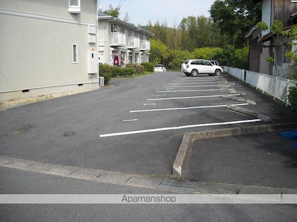 ハイムリリエ[2DK/39m2]の駐車場3