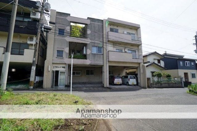 エクセレント紫原の玄関写真
