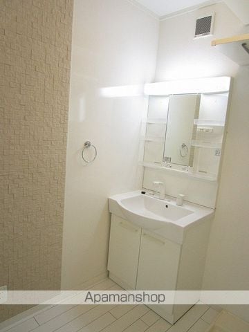 新居浜市 2階建 築13年の内装写真