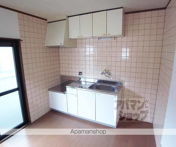 シャントゥール城北の内装写真