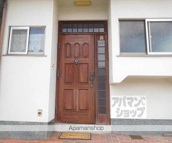 上賀茂中ノ坂町25ー20貸家の玄関写真