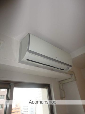 ロイヤルパークス桃坂の内装写真