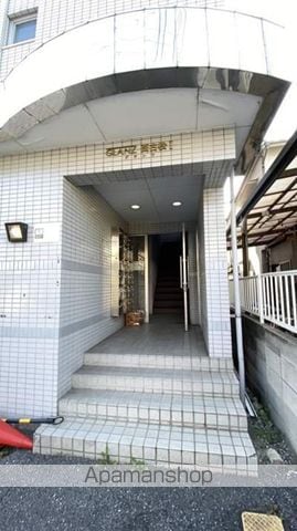 グランツ西古松Iの玄関写真