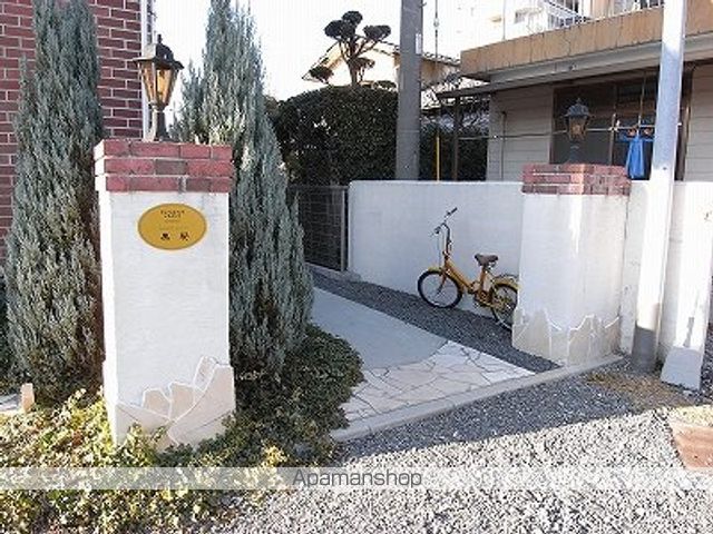 ヨーロピアンシャレー黒髪の外観写真