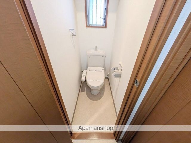 愛媛県松山市北井門４丁目[2LDK/66.37m2]のトイレ