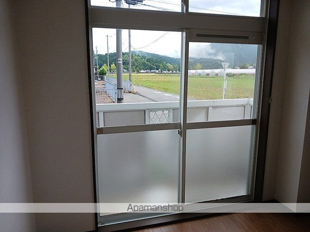 ペルシュワール Aの内装写真