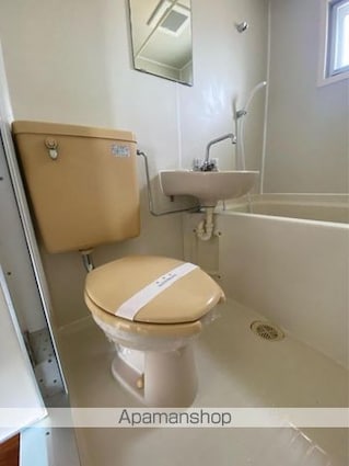 香川県高松市本町[1R/18.9m2]のトイレ