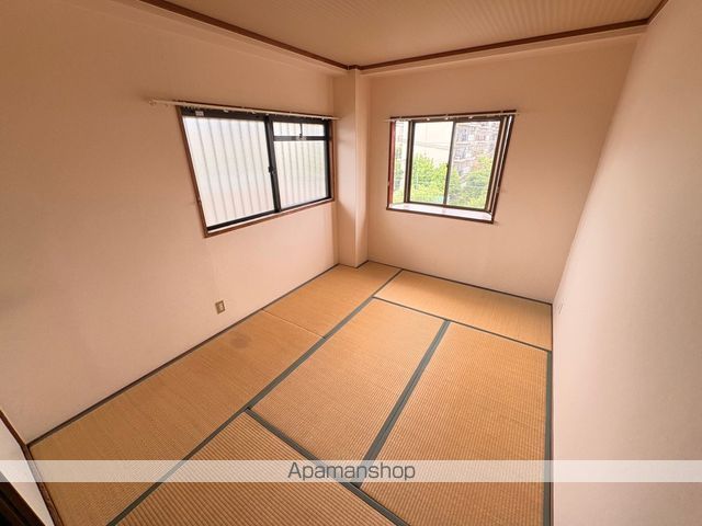 男山オークマンションの内装写真
