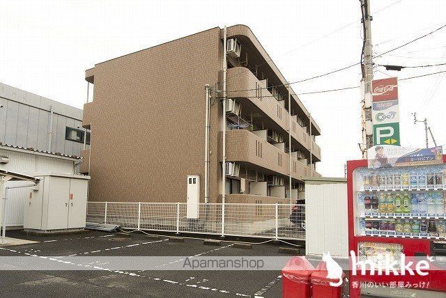 BIGBANの外観写真