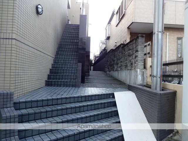 ロイヤルメゾン甲陽園IIの内装写真