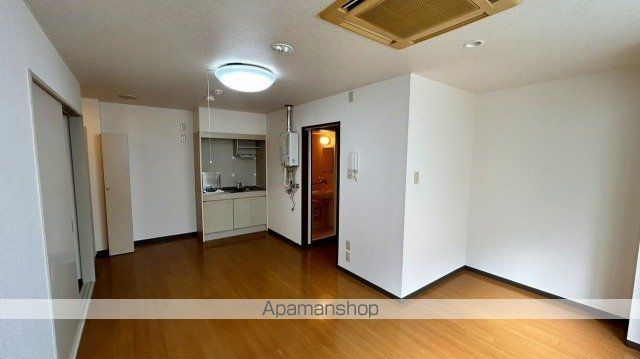 PIVOT静岡の内装写真