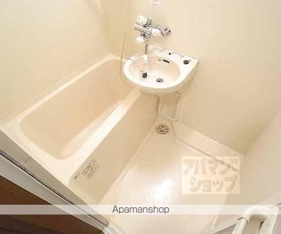 シャイン東山の内装写真