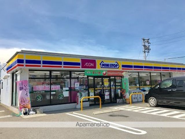 ヴィータフェリーチェIIIの周辺写真