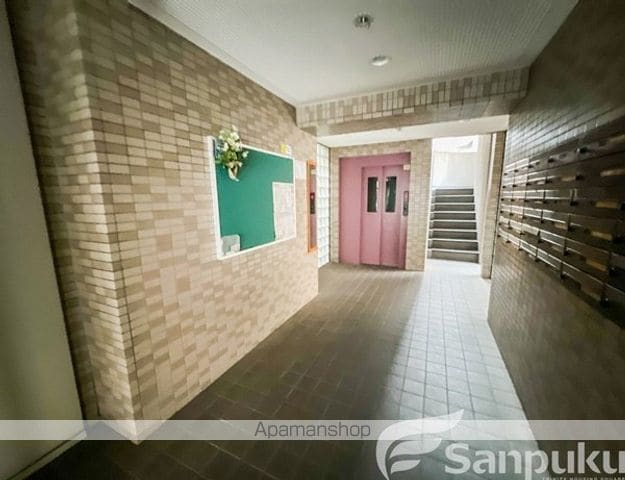 第3マンションふじの玄関写真