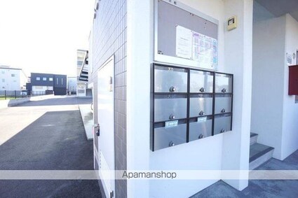 Ｂｏｎｈｅｕｒ[2LDK/56.85m2]の共用部1