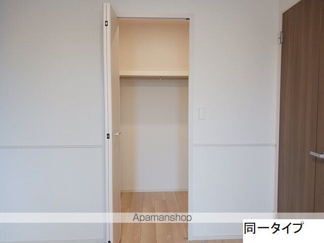 キーウエスト Kの内装写真