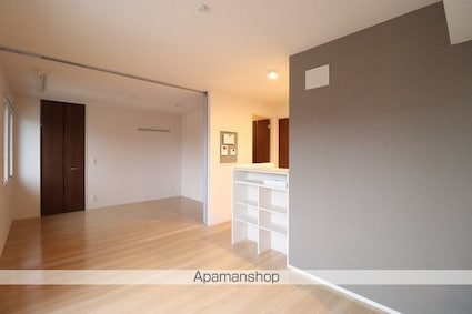 ロマージュＮＡＲＩＴＡⅡ[2LDK/55.95m2]のリビング・居間2