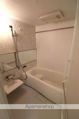 アンソレイエ トモの内装写真