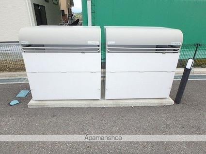 カーサ　フェリーチェ　Ｔ[2LDK/59.88m2]の共用部2