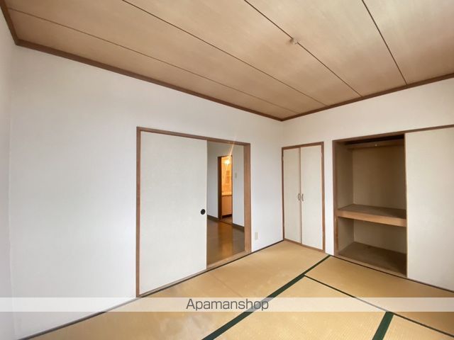 コーポロイヤルメイトの内装写真