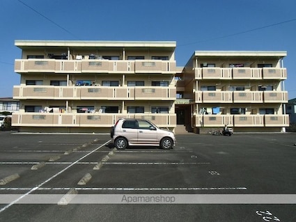 フラットサニーガーデン[1K/28m2]の駐車場2