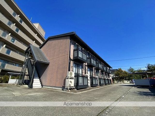 CASA ISUZUの外観写真