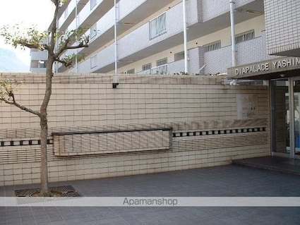 ダイアパレス屋島[3LDK/73.46m2]の共用部2