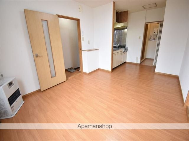 ジャストイン平岡の内装写真