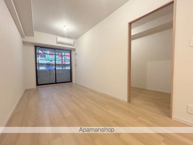 SPRANDID本町GRANDの内装写真