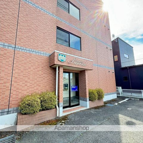 マンションサンライズの外観写真