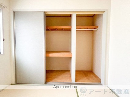 バリュージュ生石　Ｂ棟[3DK/56.65m2]の収納