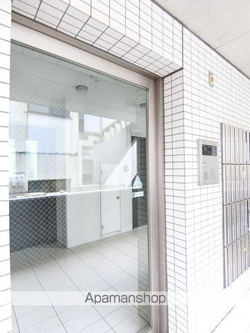 A&M葉月館の玄関写真
