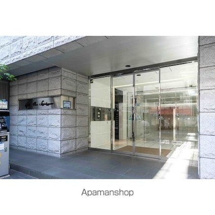 ガーラプレイス新宿御苑[1K/24.87m2]のエントランス2