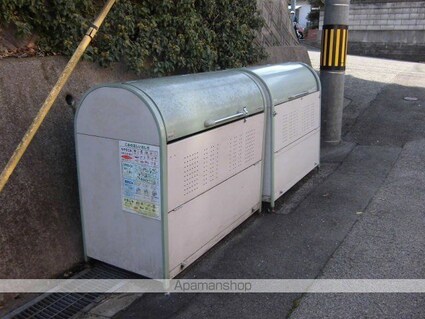 ドミール　ラフィネ　Ａ[1R/33.15m2]の共用部1