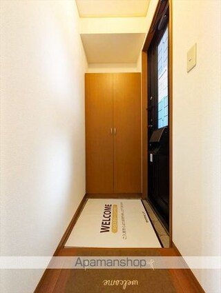 パークサイド堀南　Ｅ棟[2DK/45.42m2]の玄関