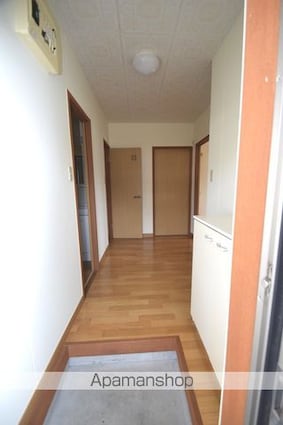 ガーデンパーク[3DK/59m2]の玄関