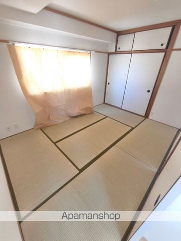 下川マンションの内装写真