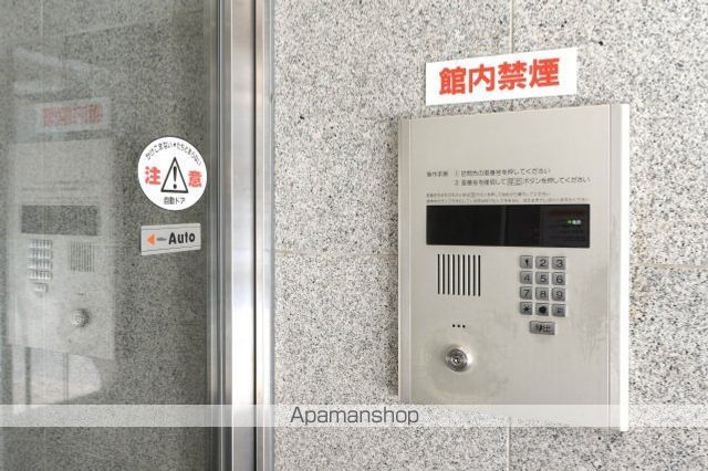 スカイコート高田馬場第3の玄関写真