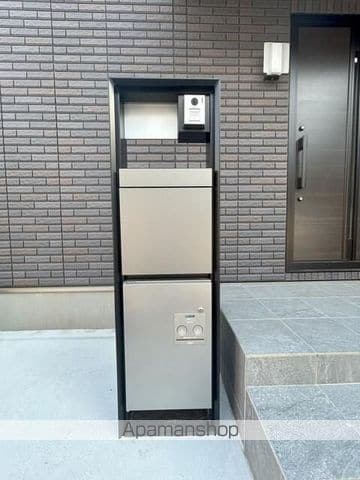南荻窪4丁目メゾネットの玄関写真
