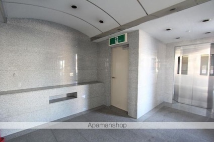 花園パークマンション[2K/34.45m2]のロビー